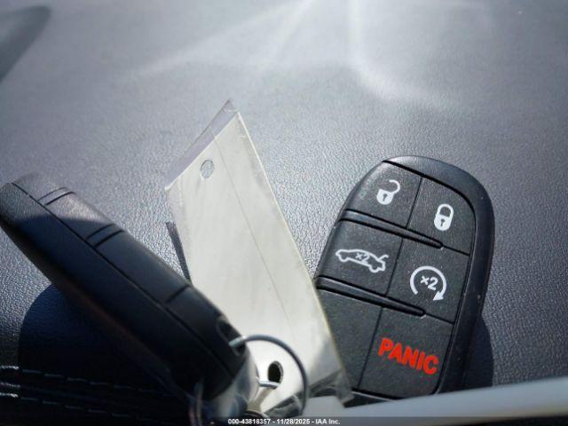 Dodge Challenger Gt Image 10