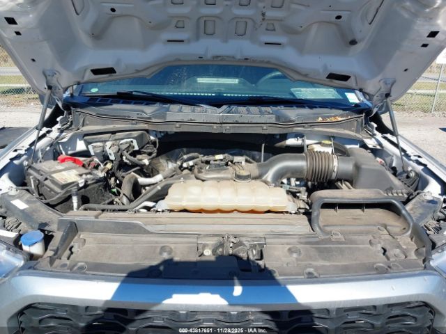 Ford F-150 Xl Image 13