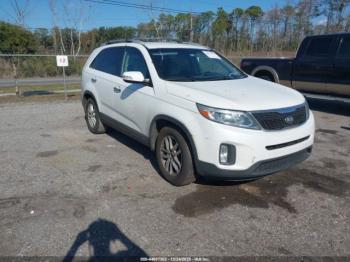  Salvage Kia Sorento