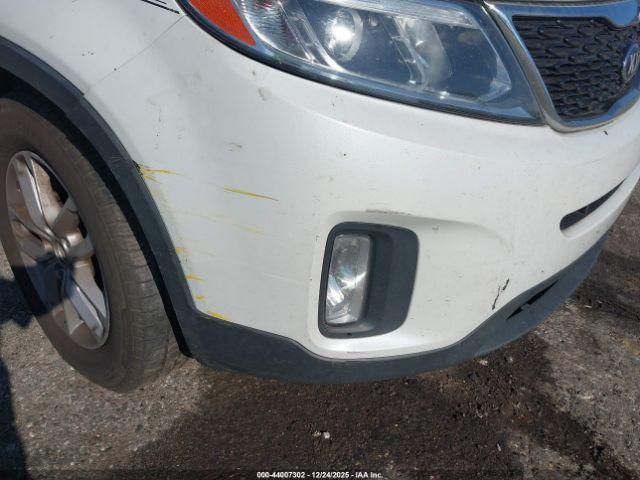 Kia Sorento Lx Image 10