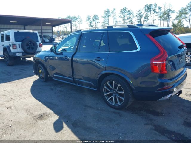 Volvo XC90 T5 Momentum Image 3