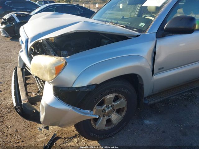 Toyota 4Runner Sr5 V6 Image 6