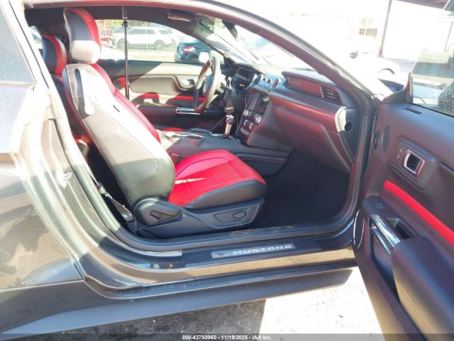 Ford Mustang Gt Premium Fastback Image 15