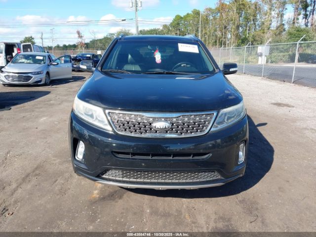 Kia Sorento Limited V6 Image 9