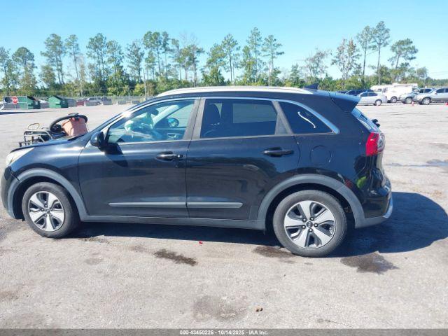 Kia Niro Lx Image 16