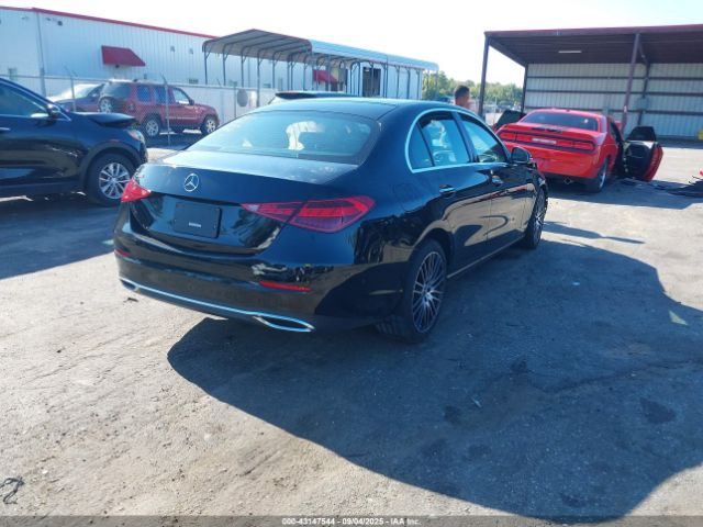 Mercedes-Benz C-Class Image 3