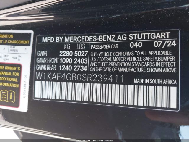 Mercedes-Benz C-Class Image 4