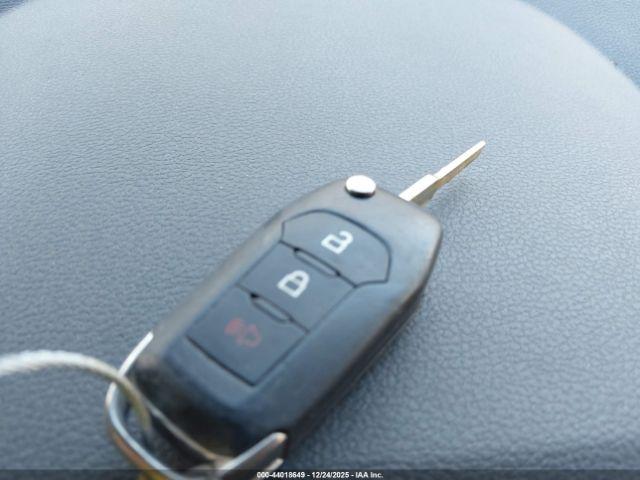 Ford F-150 Xl Image 7