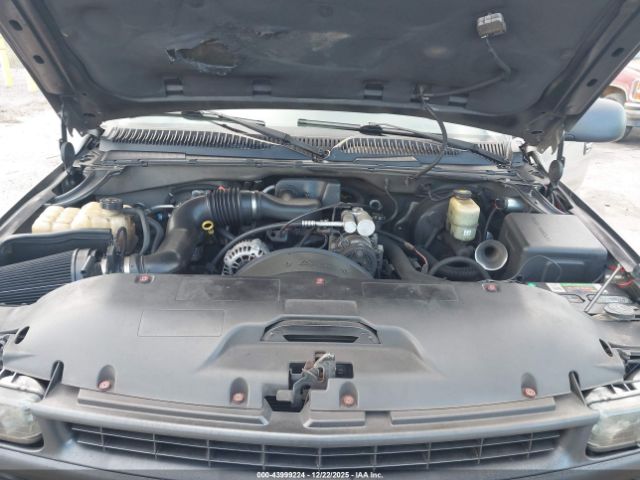 Chevrolet Silverado 1500 Image 8