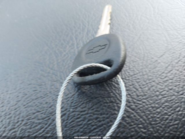 Chevrolet Silverado 1500 Image 11