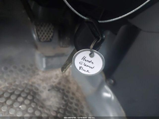 Honda Element Lx Image 7