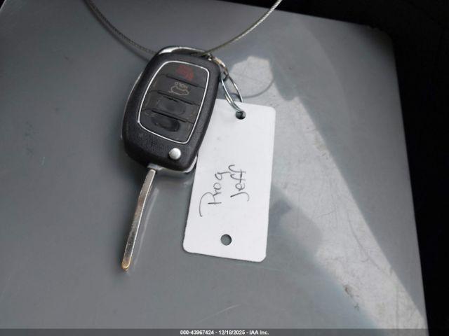 Hyundai SANTA FE Gls Image 4