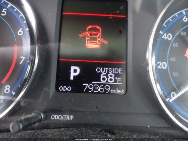 Toyota Corolla Le Image 12