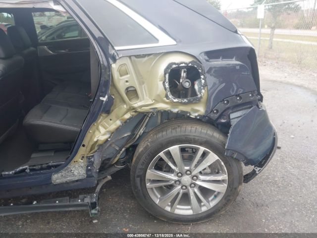 Cadillac XT5 Fwd Premium Luxury Image 4