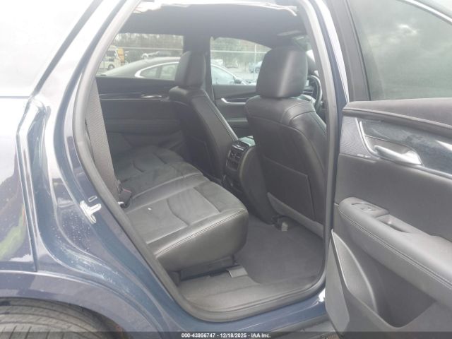 Cadillac XT5 Fwd Premium Luxury Image 11