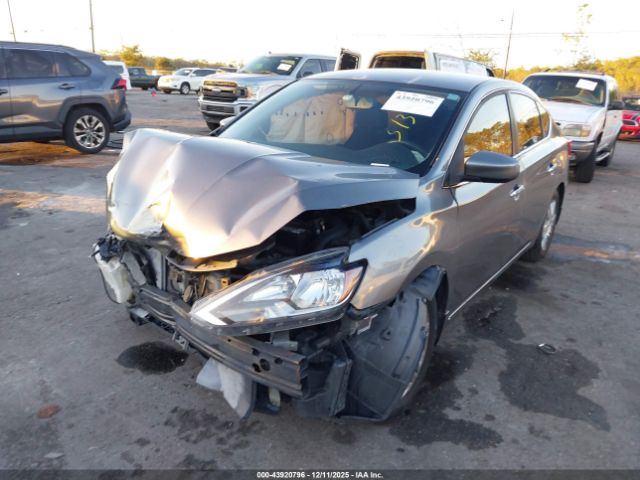 Nissan Sentra S Image 4