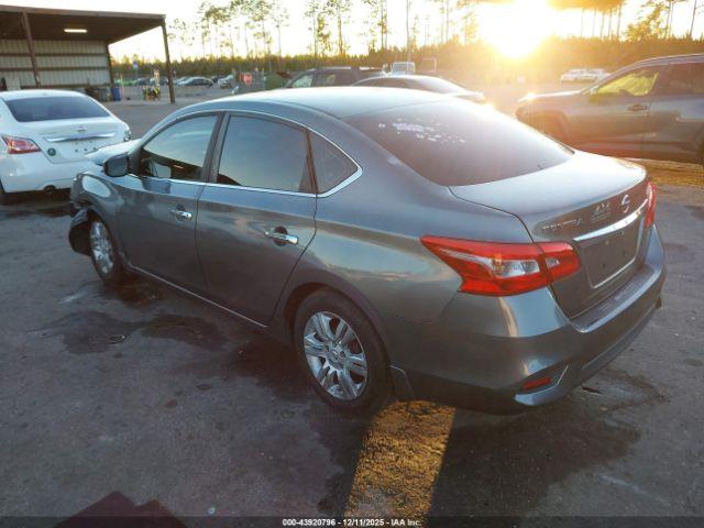 Nissan Sentra S Image 6