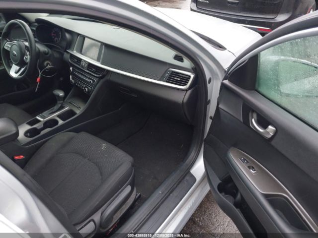 Kia Optima Lx Image 10