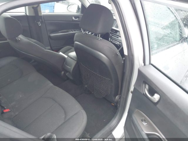 Kia Optima Lx Image 6