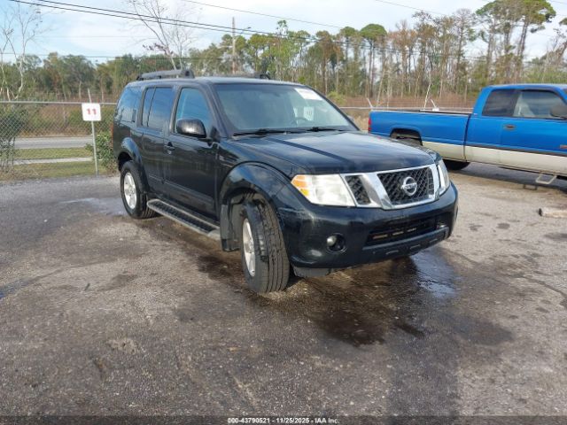 Nissan Pathfinder Sv Image 1