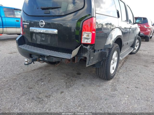 Nissan Pathfinder Sv Image 5