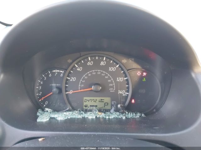 Mitsubishi Mirage Image 9