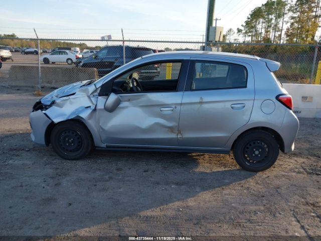 Mitsubishi Mirage Image 2