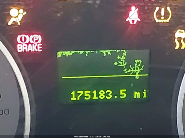 Ford Explorer Eddie Bauer Image 10