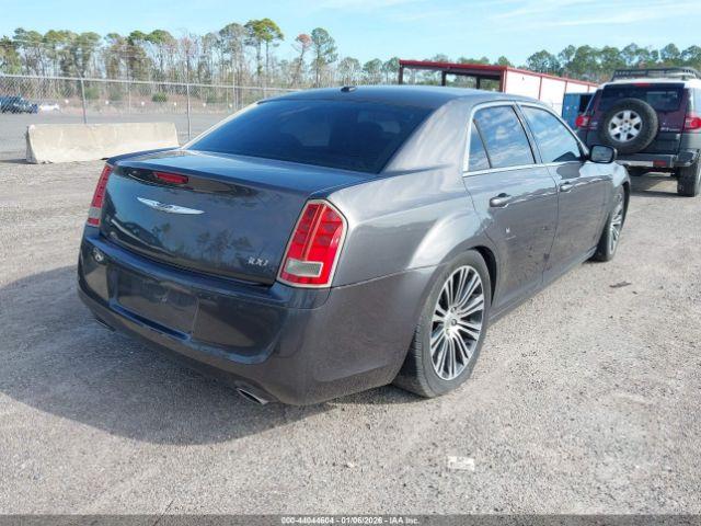Chrysler 300 300s Image 15