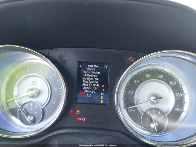 Chrysler 300 300s Image 14