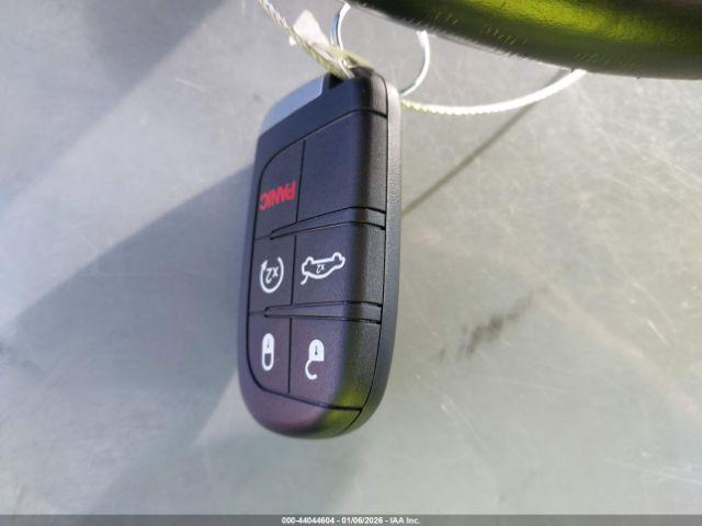 Chrysler 300 300s Image 3