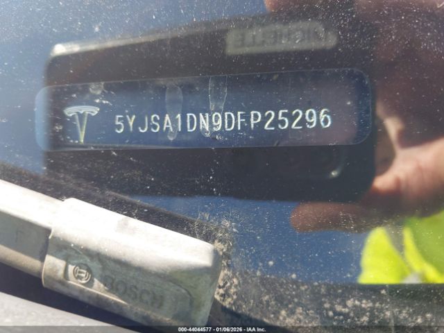 Tesla Model S Image 17