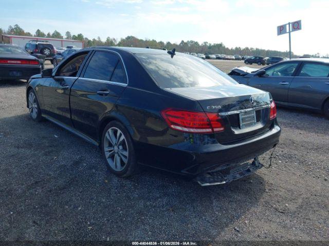 Mercedes-Benz E-Class 4matic Image 2