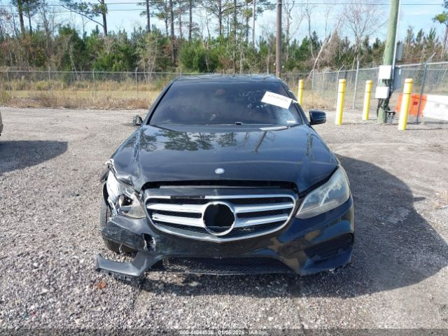 Mercedes-Benz E-Class 4matic Image 13