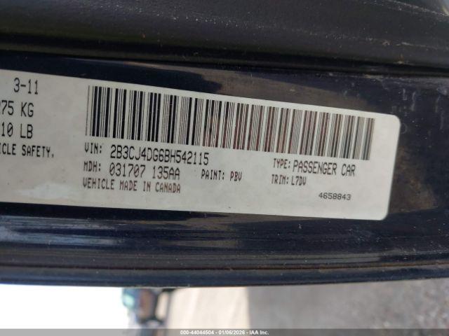 Dodge Challenger Image 8