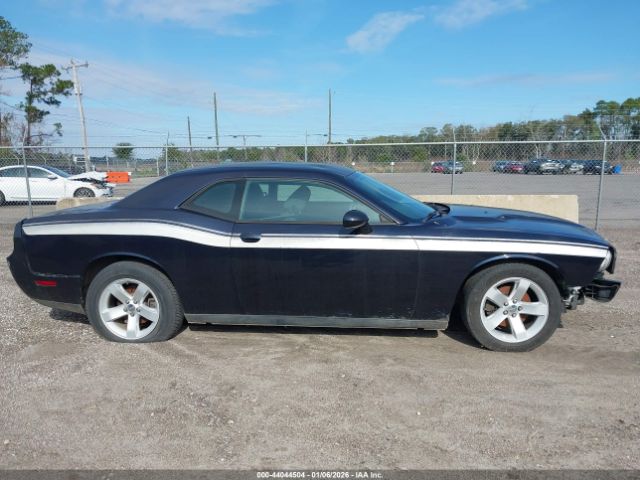 Dodge Challenger Image 12