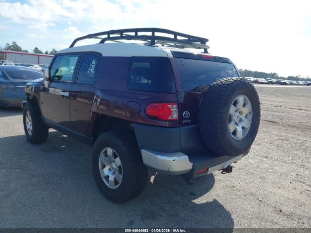 Toyota FJ Cruiser Image 3