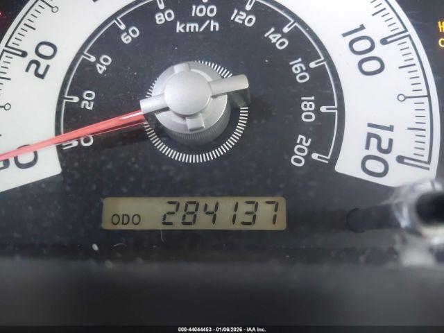 Toyota FJ Cruiser Image 10