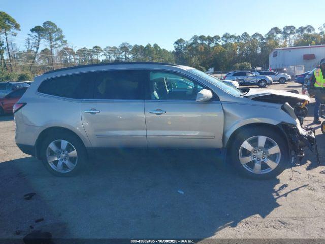 Chevrolet Traverse Ltz Image 2