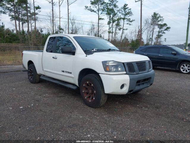  Salvage Nissan Titan