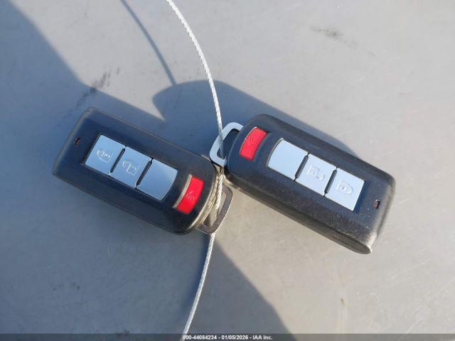 Mitsubishi Mirage Se Image 10