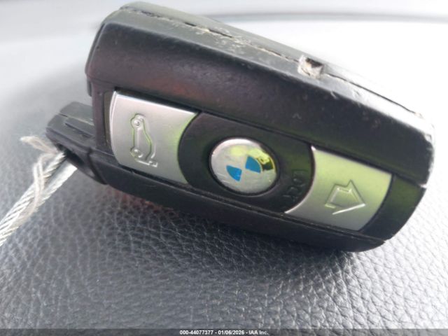 BMW 3 Series Image 10