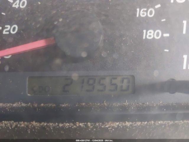 Toyota Tundra Image 9