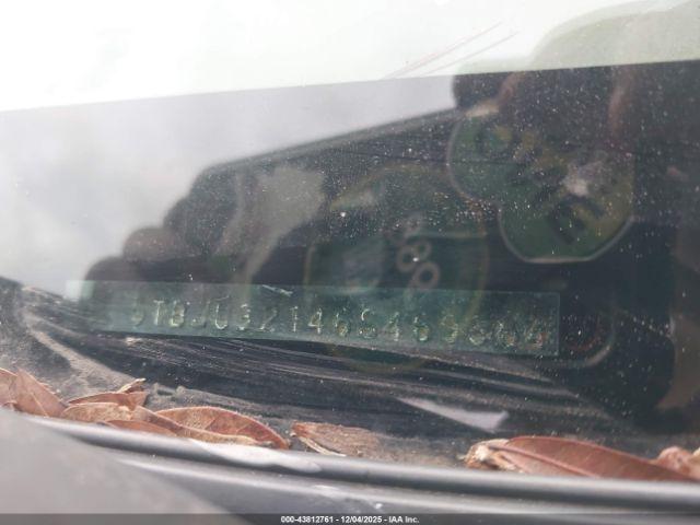 Toyota Tundra Image 10