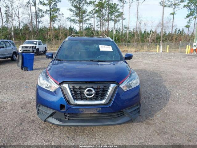 Nissan Kicks Sv Image 15