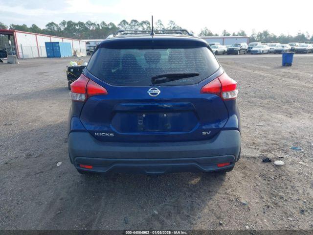 Nissan Kicks Sv Image 16