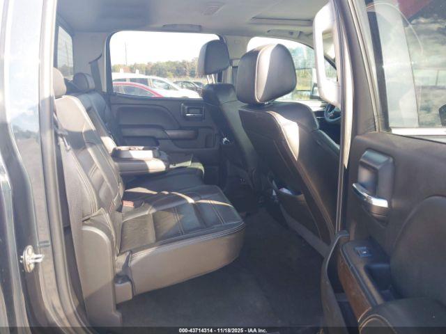 General Motors Sierra 3500HD Denali Image 4