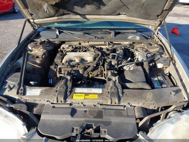 Chevrolet Lumina Image 8