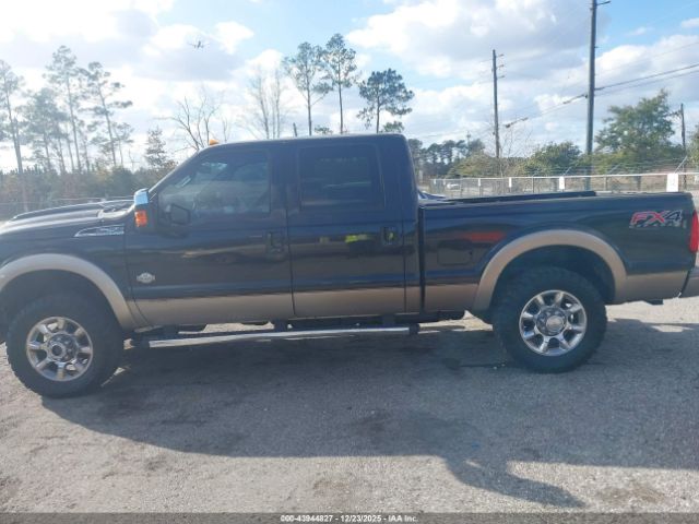Ford F-250 Lariat Image 12