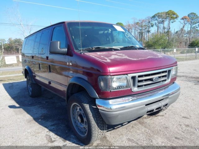 Ford E-350 Image 1